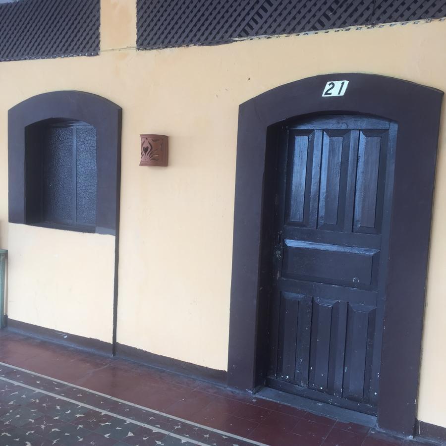 Hotel Miramar Centro Historico Мансанильо Экстерьер фото